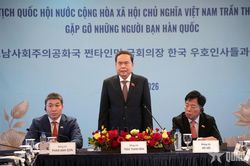 Chủ tịch Quốc hội Trần Thanh Mẫn gặp gỡ những người bạn Hàn Quốc