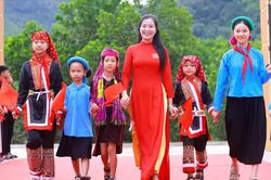 Hân hoan vào năm học mới