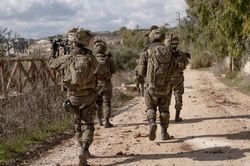 Israel lên kế hoạch rút quân tại miền Nam Lebanon, phóng nhầm một tên lửa đánh chặn