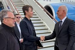 Nga-Ukraine tạm ngừng giao tranh