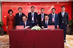 Bộ Ngoại giao và thành phố Huế tăng cường phối hợp trong công tác đối ngoại và hội nhập quốc tế