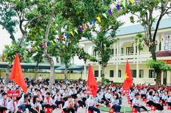 Sau sáp nhập, vì sao trường học ở Hà Tĩnh chưa có hiệu trưởng?