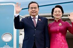 Chủ tịch Quốc hội Trần Thanh Mẫn và phu nhân lên đường thăm Hàn Quốc, Mông Cổ