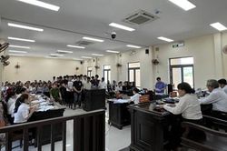 Xét xử nhóm 26 thanh thiếu niên gây rối trật tự công cộng