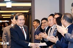 Toàn cảnh Chủ tịch Quốc hội Trần Thanh Mẫn gặp gỡ những người bạn Hàn Quốc