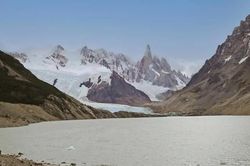 Cảnh báo thảm hoạ tương tự Nepal tại sông băng Argentina