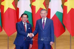 Tổng thống Cộng hòa Liên bang Myanmar và Phu nhân kết thúc chuyến thăm chính thức Việt Nam