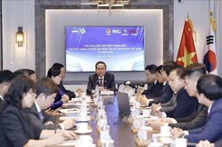 Chủ tịch Quốc hội gặp thành viên Mạng lưới Đổi mới sáng tạo và chuyên gia Việt Nam tại Hàn Quốc