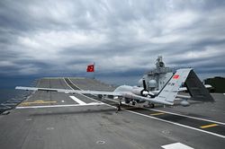 Thổ Nhĩ Kỳ tăng cường UAV giám sát biển Aegean