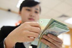 Bảng lương nhân viên ngân hàng nửa đầu năm 2026: Nơi tăng sốc 68%, nơi bốc hơi 21%