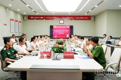 Huấn luyện nghiệp vụ phòng cháy chữa cháy và cứu nạn, cứu hộ tại Viettel Khánh Hòa