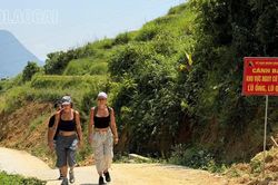 Tả Van nỗ lực xây dựng điểm đến an toàn trong mùa mưa lũ