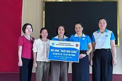 Phụ nữ Tân Sơn giữ lửa yêu thương