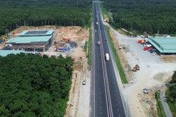 Đèo Cả đề xuất mở rộng 350km cao tốc Bắc - Nam lên 6 làn xe, không dùng vốn ngân sách