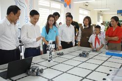 Mở không gian sáng tạo với phòng học STEM tại Phú Thượng