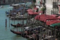 Venice siết chặt kiểm soát giao thông trong dịp Liên hoan phim