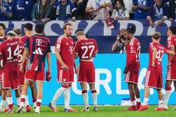 Bayern Munich mất chuỗi 67 vòng dẫn đầu Bundesliga