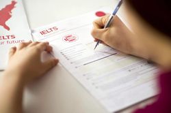 Khi IELTS không còn là 'chìa khóa vạn năng' trong tuyển sinh
