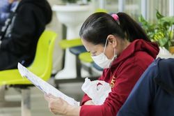 Cử tri đề xuất trợ cấp hàng tháng cho người bị ung thư, Bộ Y tế trả lời thế nào?