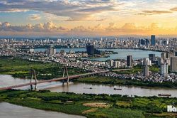 Định hình trục không gian xanh trung tâm dọc sông Hồng