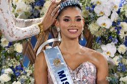 Nữ phóng viên người Cộng hòa Dominica đăng quang Miss World 2026