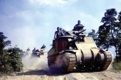 M3 Lee: Vì sao Mỹ phải chế tạo một xe tăng có thiết kế kỳ lạ?