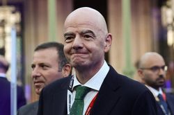 FIFA xác nhận Infantino tiếp tục ra tranh cử