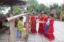 Phát triển văn hóa cơ sở phải 'lấy người dân làm trung tâm'