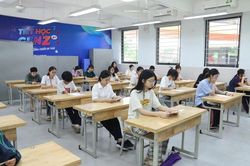 Hà Nội nghiên cứu xét tuyển vào lớp 10