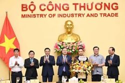Hoạt động của lãnh đạo Đảng, Nhà nước ngày 6/9