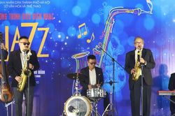 Khi Jazz ngân lên những thanh âm của Hà Nội