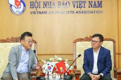 Gắn kết những người làm báo Việt Nam-Hàn Quốc trong thời đại số