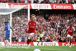 Tin thể thao (7-9): Arsenal ngược dòng đánh bại Chelsea