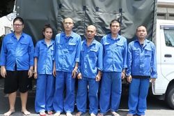Khởi tố 6 bị can trong đường dây làm giả hồ sơ bán 'xe ngân'