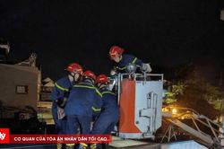 24 cán bộ, chiến sĩ xuyên đêm giải cứu nam kỹ sư trên mái nhà