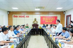 Bí thư Tỉnh uỷ Nghệ An Nguyễn Khắc Thận tiếp công dân định kỳ tháng 9/2026