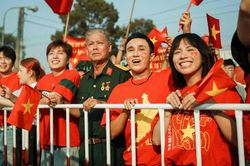 Phim Huỳnh Lập lọt top 3 phim Việt có doanh thu cao nhất 2026