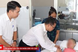 Thăm, hỗ trợ nạn nhân vụ cháy tại ki ốt rau