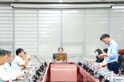 Thẩm định hồ sơ đề nghị xếp hạng hai di tích cấp thành phố