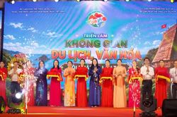 Khai mạc Triển lãm “Không gian Du lịch, Văn hóa - Hội nhập và Lan tỏa”