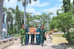 Phường Nam Nha Trang quy tập, đưa hài cốt liệt sĩ đến Nghĩa trang Liệt sĩ Hòn Dung