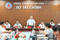 Chủ tịch UBND tỉnh Nguyễn Việt Hùng làm việc với Sở Tài chính