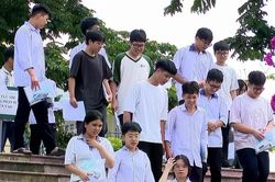Chính phủ yêu cầu Bộ Giáo dục và Đào tạo trong tháng 9 hoàn thiện phương án đổi mới thi, kiểm tra, tuyển sinh