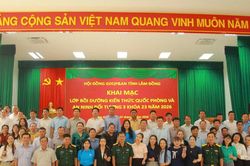 Lâm Đồng khai giảng lớp bồi dưỡng kiến thức quốc phòng và an ninh đối tượng 3