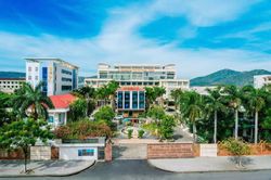 Khẩn trương hoàn thiện Đề án sắp xếp cơ sở giáo dục đại học trình Chính phủ trong tháng 9