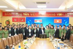 Đào tạo nghiệp vụ điều dưỡng cho cán bộ Bộ Nội vụ Vương quốc Campuchia