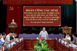 Trưởng Ban Tuyên giáo Tỉnh ủy Nông Thanh Tùng khảo sát phương án hoàn thiện đơn vị hành chính tại xã Hạ Lang và Vinh Qúy