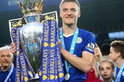 Jamie Vardy trở lại Anh ở tuổi 39, đặt mục tiêu đưa Burnley trở lại Premier League