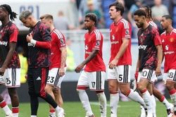 Thủng lưới 6 bàn sau 3 trận, HLV Carrick có phải 'tội đồ' lớn nhất của Man Utd?