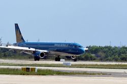 Vietnam Airlines hủy 8 chuyến bay giữa Việt Nam và Jakarta do tro bụi núi lửa